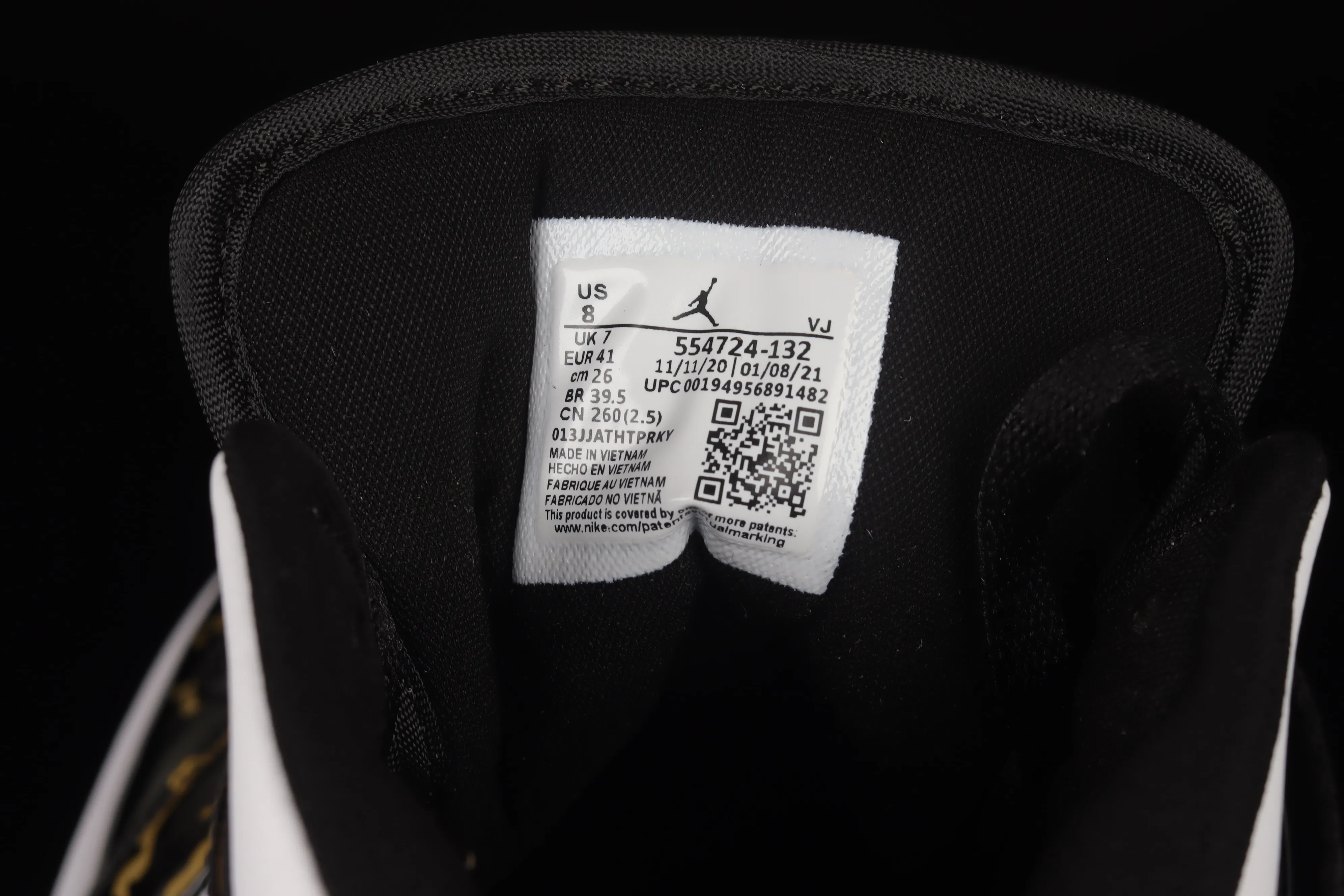 All categories Air Jordan Jordan series basketball shoes Air Jordan 1 Mid Air Jordan 1 Mid AJ1 Joe 1 patent leather black gold mid-top basketball shoes 554724-132